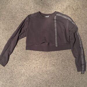 Women's Gymshark Purple Gray Cropped Sweatshirt
